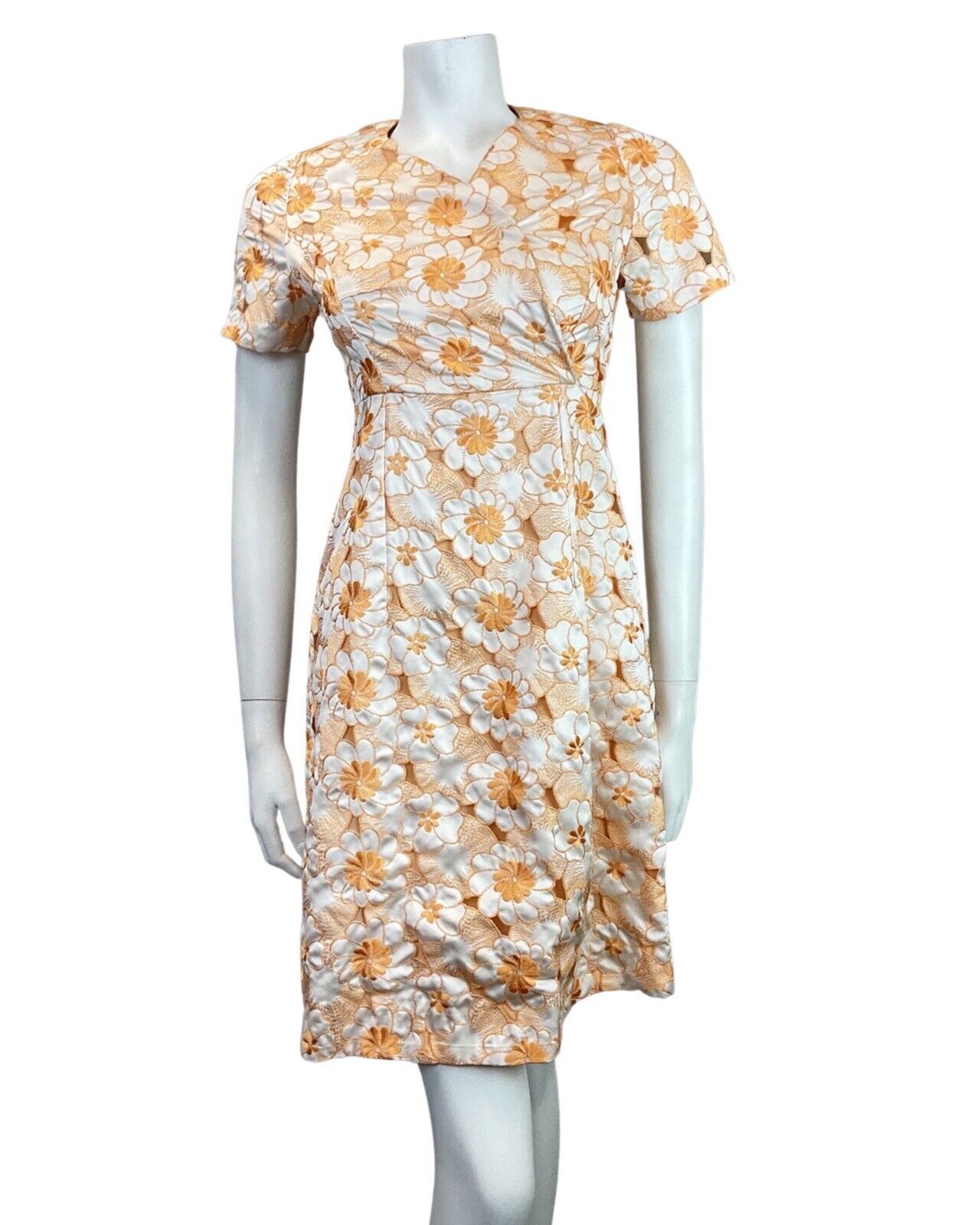 VINTAGE 60s STYLE 90s ORANGE WHITE FLORAL EMBROIDERED CUT-OUT MOD DRESS 6 8