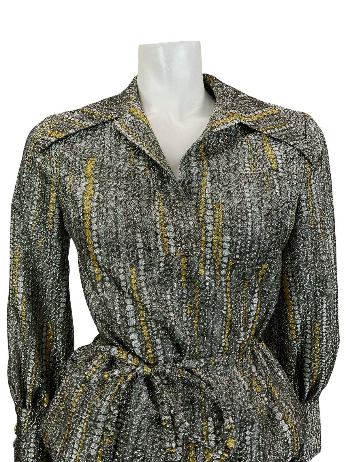 VTG 70S SILVER GOLD SPOTTY METALLIC DAGGER COLLAR BISHOP SLEEVE PARTY SHIRT 8