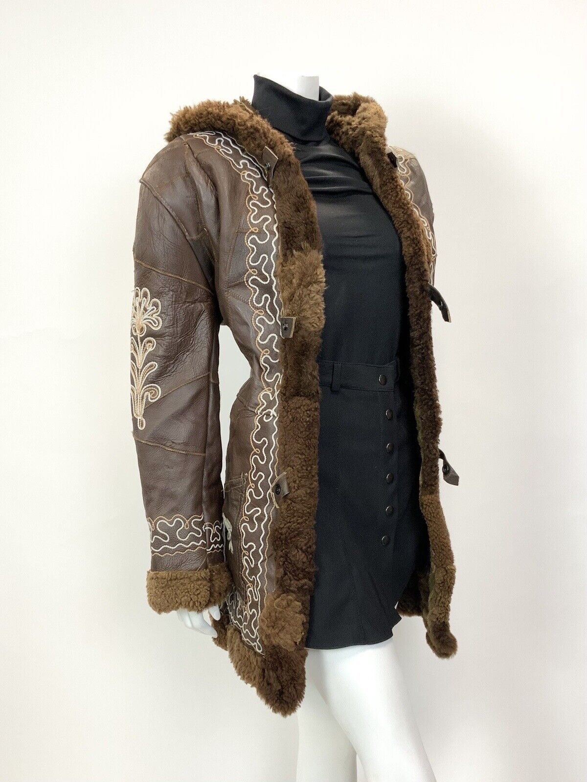 VTG 60s 70s BROWN WHITE EMBROIDERED FLORAL PATCHWORK HOODED LEATHER COAT 16 18