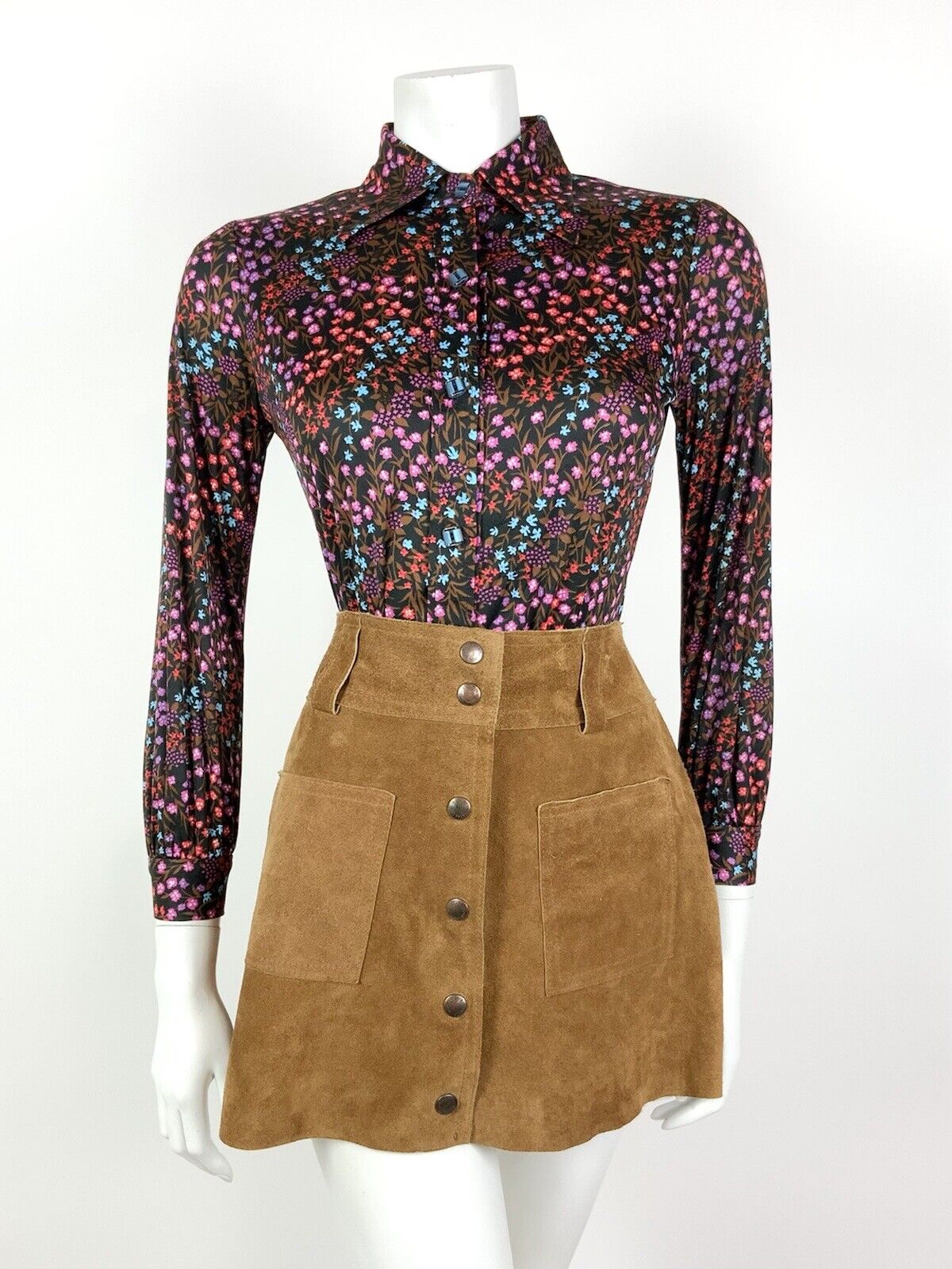 VINTAGE 60s 70s BLACK RED BLUE BROWN FLORAL DITSY DAGGER SHIRT BLOUSE 8 10