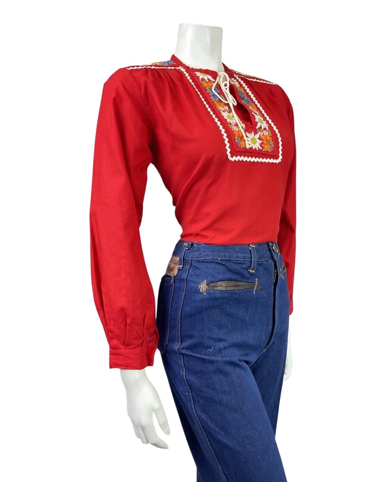 VINTAGE 60s 70s RED WHITE BLUE FLORAL EMBROIDERED RIC-RAC BOHO BLOUSE 12