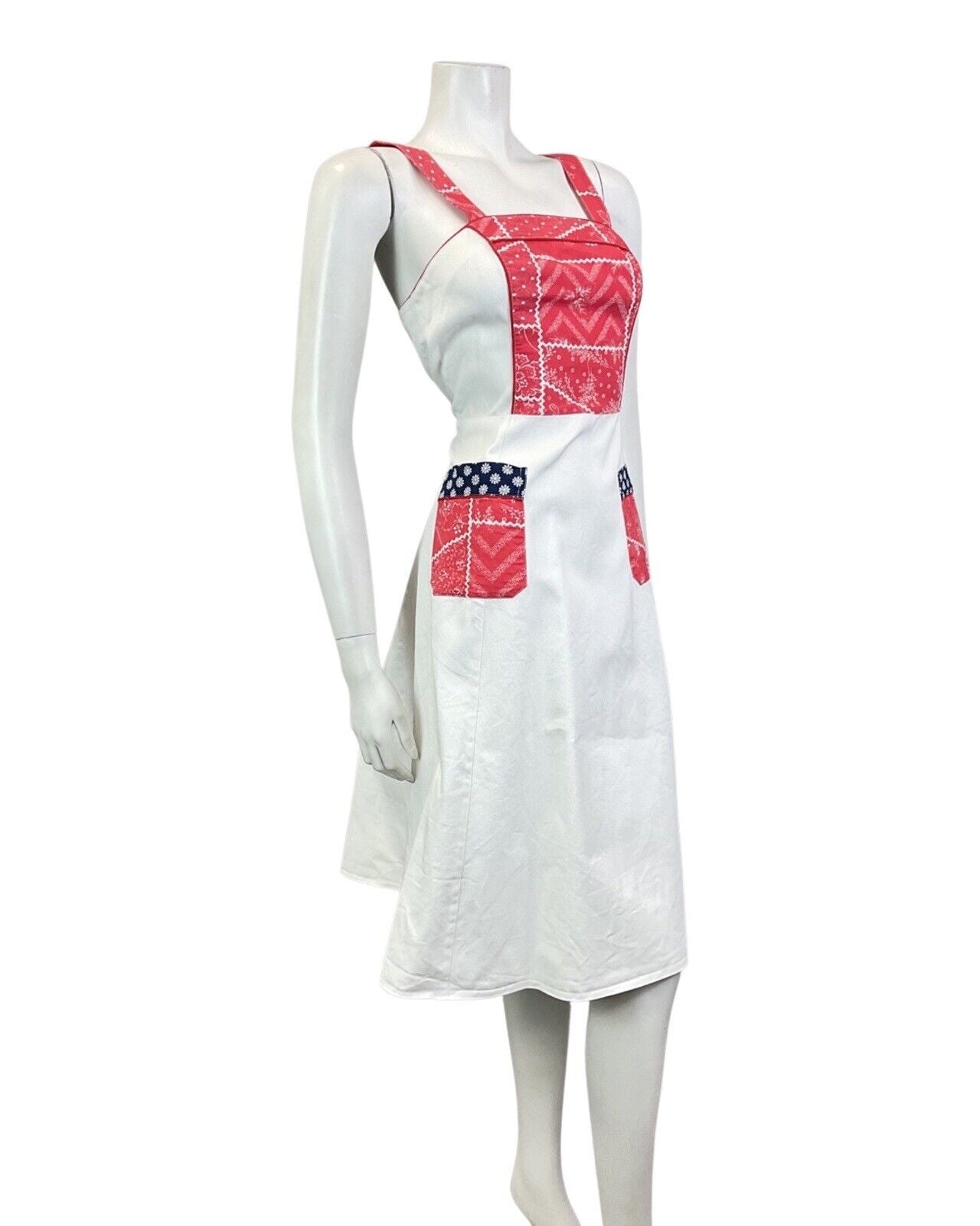 VINTAGE 70s WHITE RED BLUE FLORAL FOLK PRAIRIE PATCHWORK SUMMER SUN-DRESS 4 6