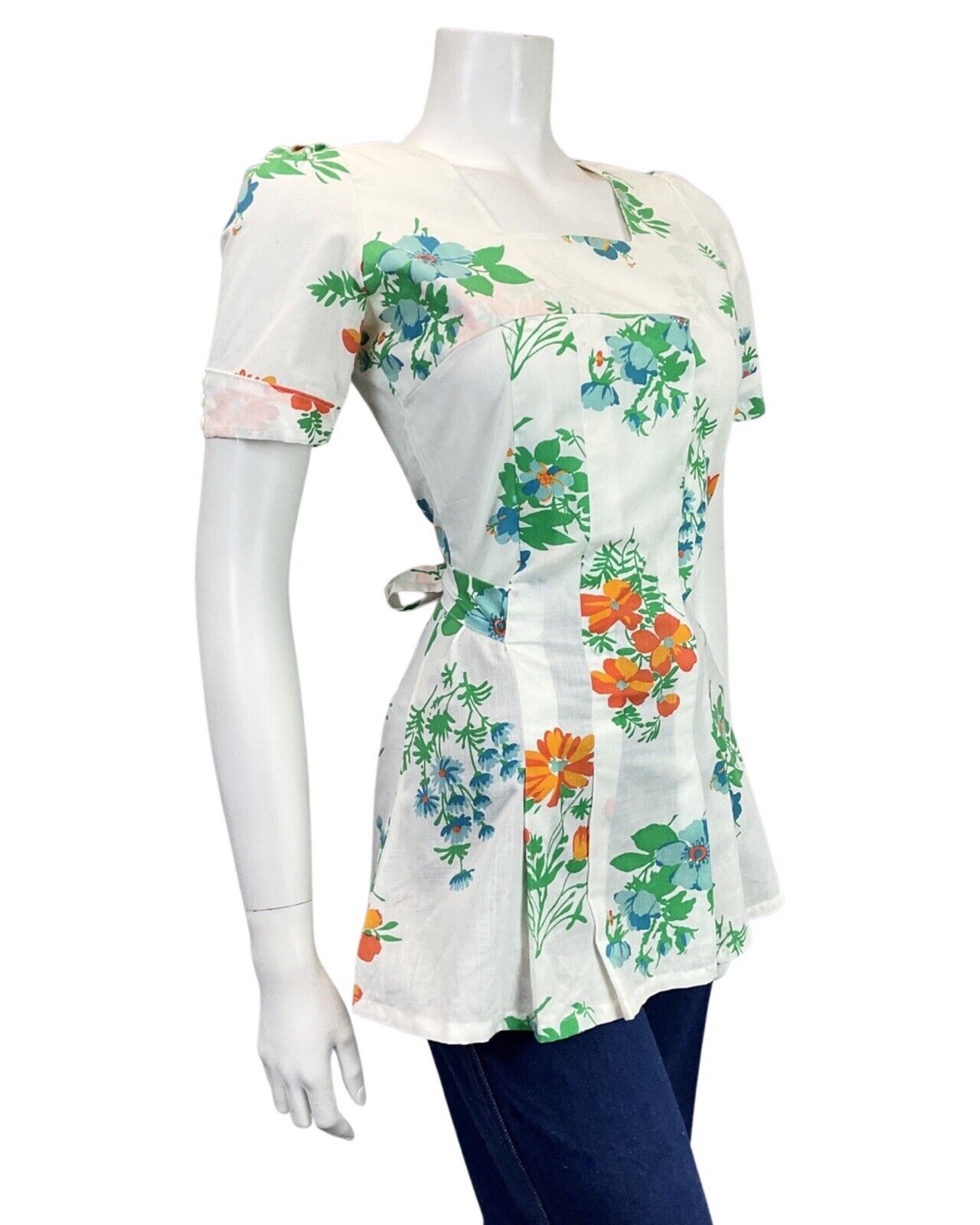 VINTAGE 60s 70s WHITE GREEN BLUE FLORAL FITTED SHORT SLEEVE TUNIC BLOUSE 10