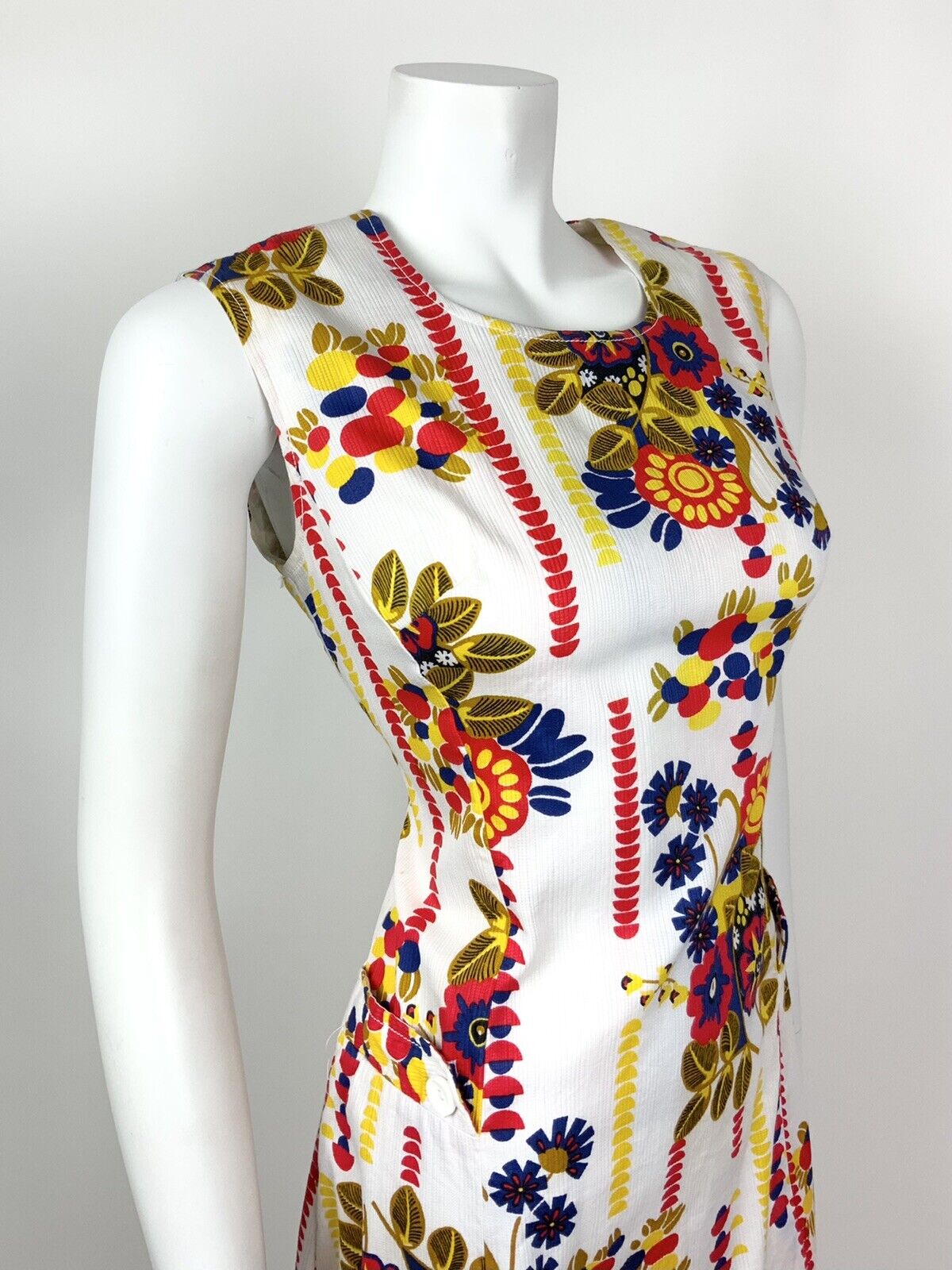 VINTAGE 60s 70s WHITE RED BLUE YELLOW GOLD FLORAL GEOMETRIC MOD DRESS 10 12