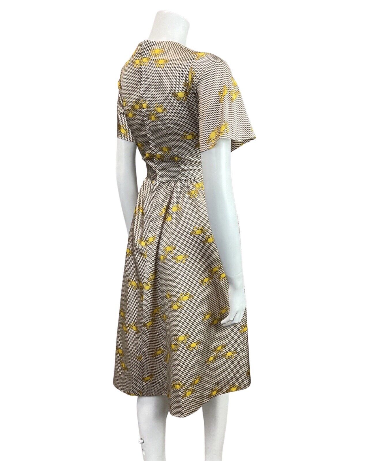 VINTAGE 60s STYLE 90s YELLOW BROWN WHITE ZIG-ZAG CRAB PSYCHEDELIC MOD DRESS 10