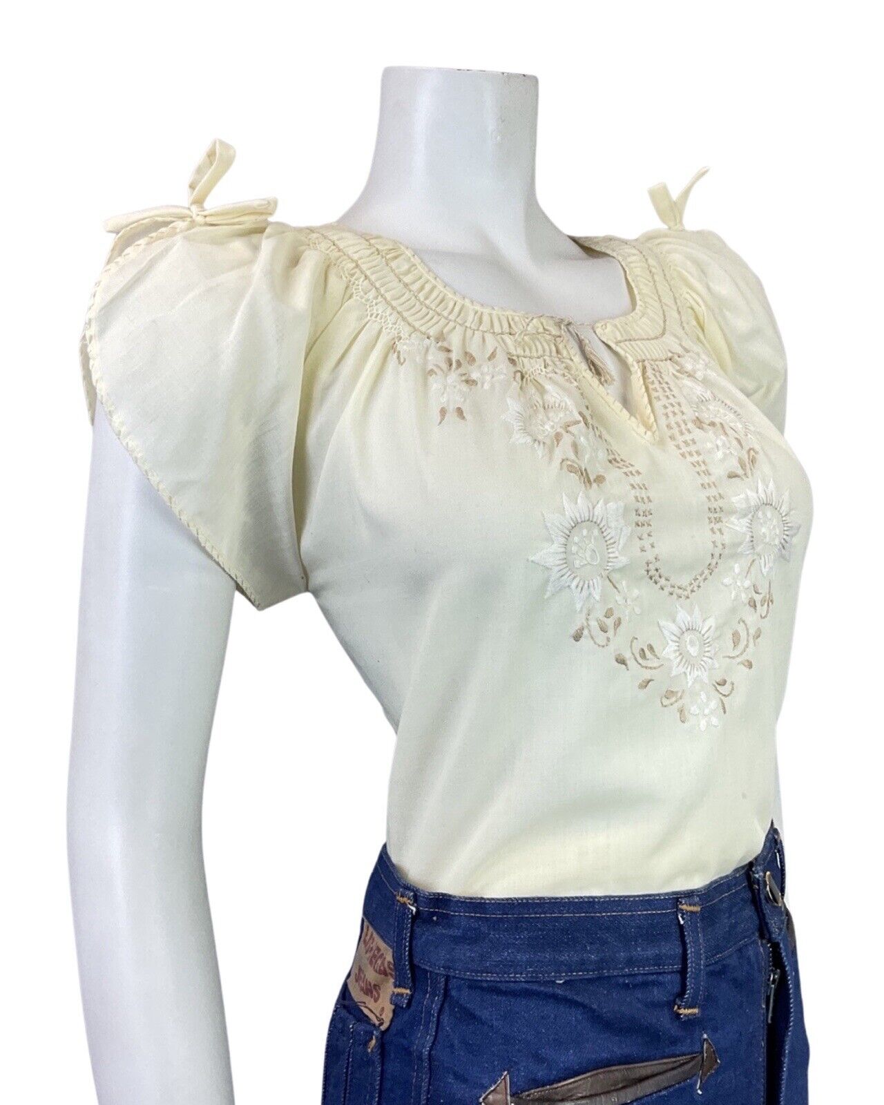 VINTAGE 60s 70s CREAM YELLOW BEIGE FLORAL EMBROIDERED BOHO FOLK BLOUSE 12 14