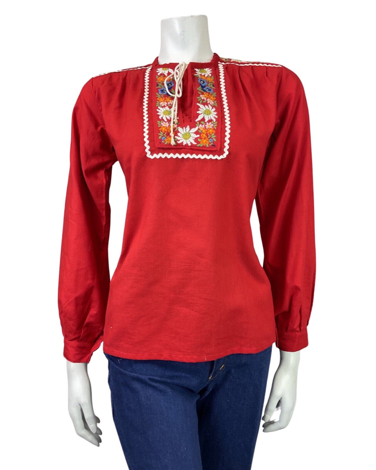 VINTAGE 60s 70s RED WHITE BLUE FLORAL EMBROIDERED RIC-RAC BOHO BLOUSE 12
