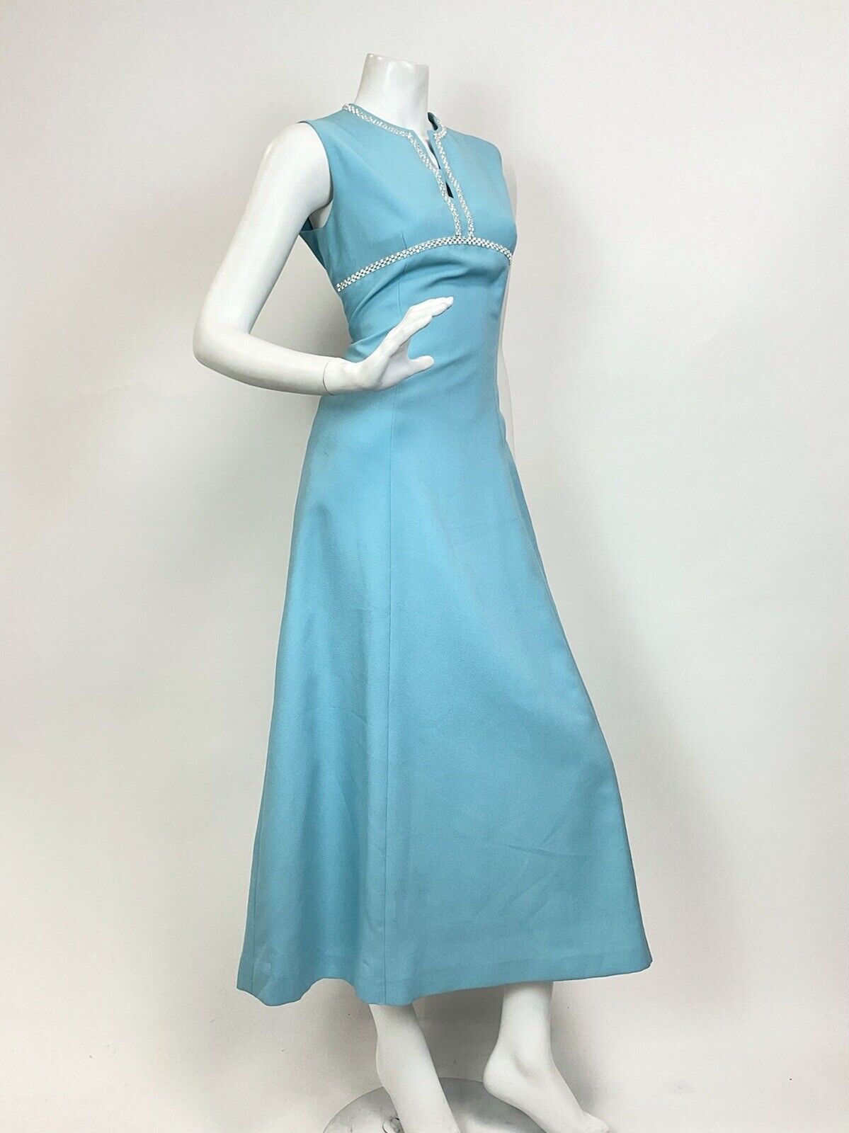 VTG 60s 70s BABY BLUE SILVER DIAMANTE EMPIRE LINE MOD SLEEVELESS MAXI DRESS 10