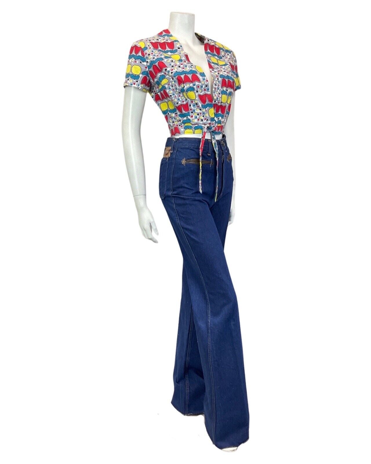VINTAGE 60s 70s WHITE GREY RED YELLOW TULIP FLORAL MOD WRAP CROPPED TOP 8