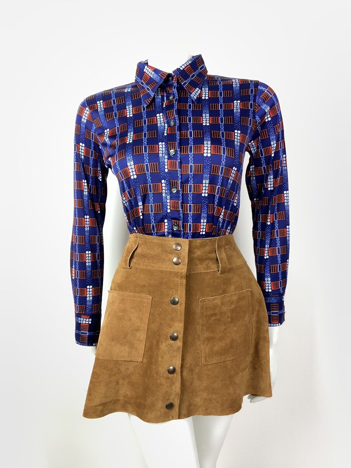 VINTAGE 60s 70s DARK BLUE RED WHITE GEOMETRIC STRIPE FLORAL DAGGER SHIRT 10 12