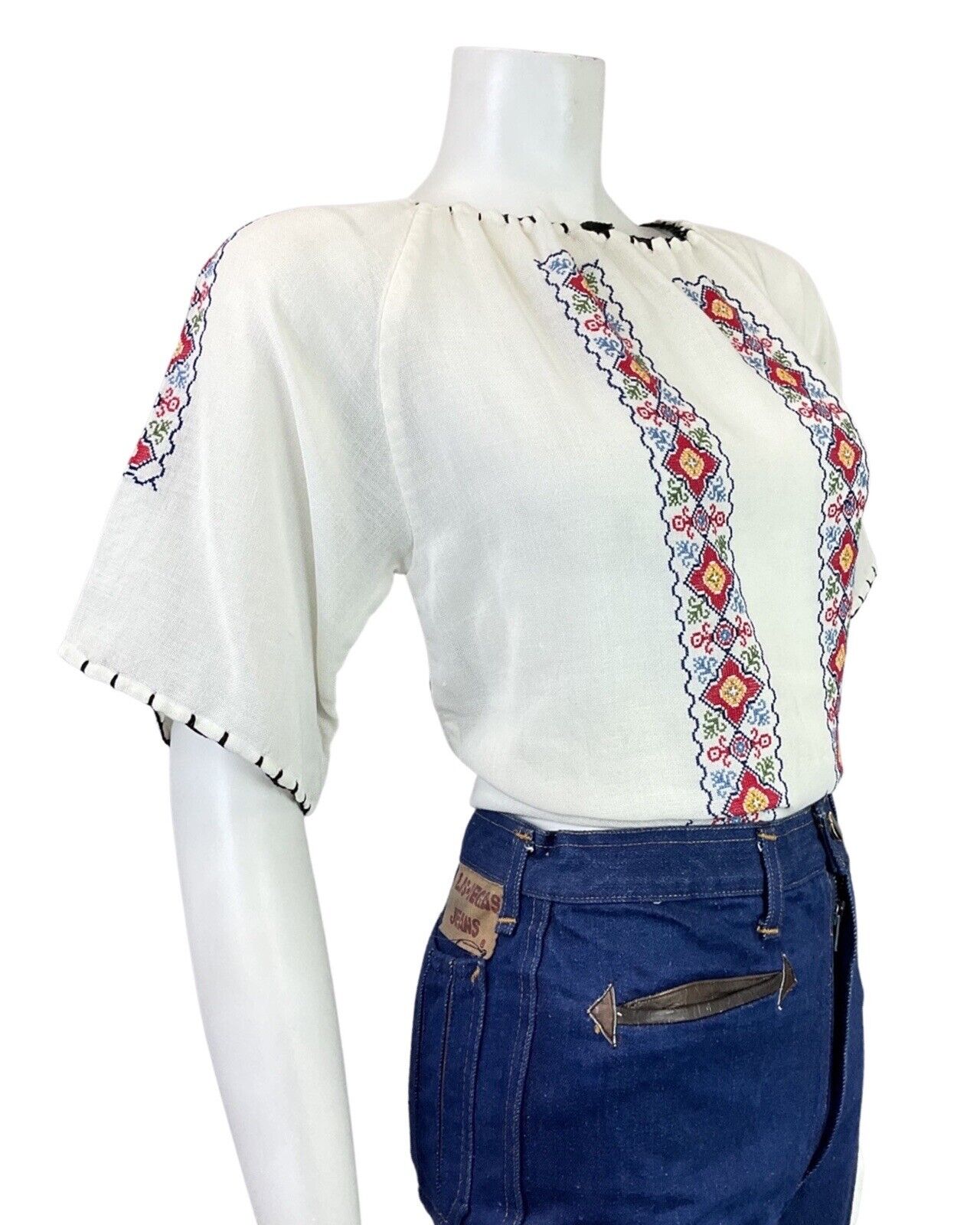 VINTAGE 60s 70s WHITE BLUE RED CROSS-STITCH EMBROIDERED BOHO FOLK BLOUSE 12 14