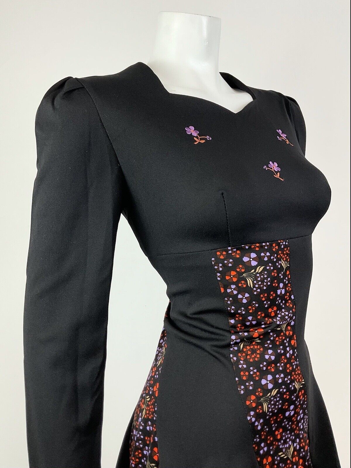 VINTAGE 60s 70s BLACK ORANGE PURPLE FLORAL EMBROIDERED MOD SKATER DRESS 10 12