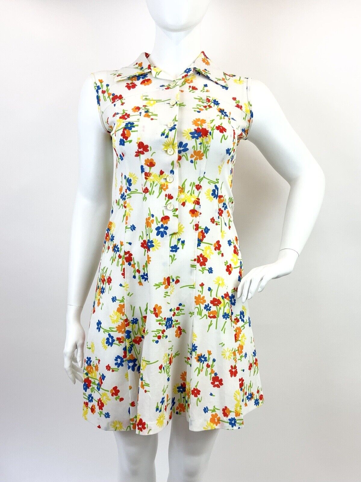 VINTAGE 60s 70s WHITE RED BLUE GREEN FLORAL MOD SLEEVELESS DAGGER SHIRT DRESS 16