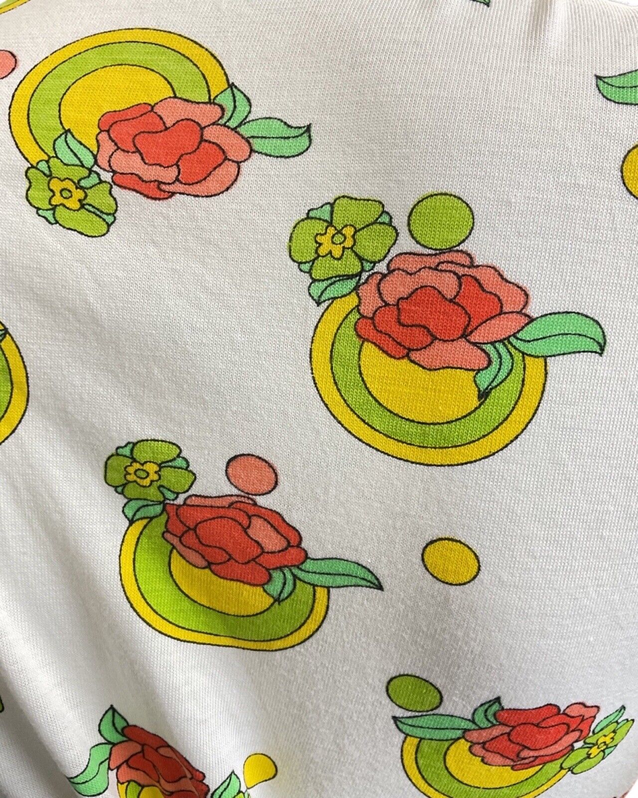 VINTAGE 60s 70s WHITE GREEN RED ROSE FLOWER MOD DAGGER COLLAR SHIRT 8