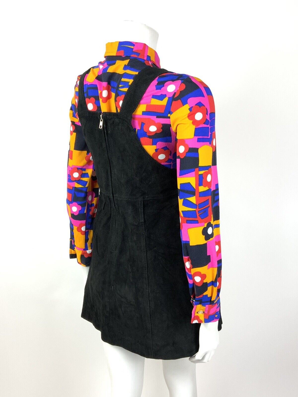 VINTAGE 60s 70s BLACK SILVER SUEDE LEATHER MOD PINAFORE DUNGAREE APRON DRESS 6