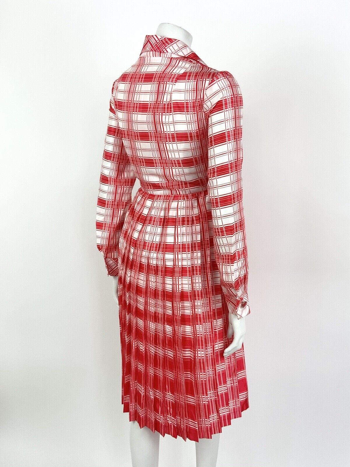 VINTAGE 60s 70s RED WHITE CHECKED PLAID MOD DAGGER COLLAR SHIRT DRESS 12