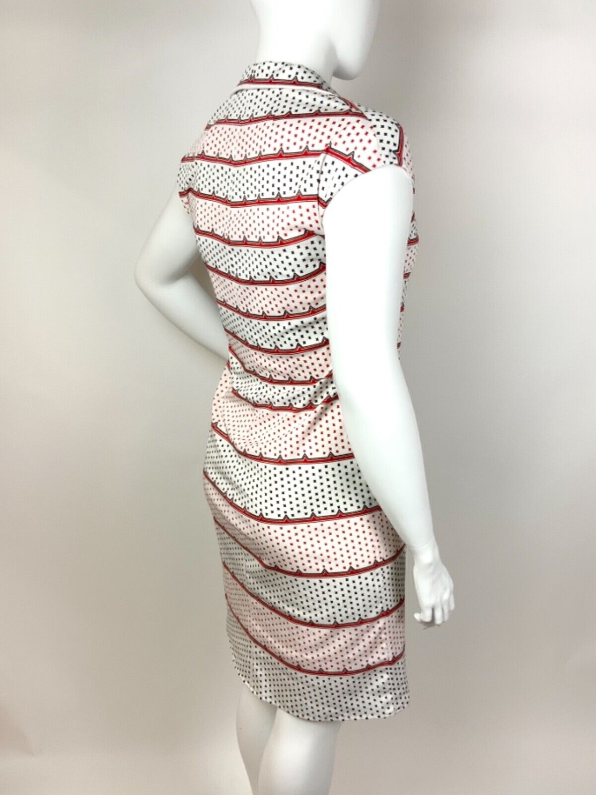 VINTAGE 60s 70s WHITE RED BLACK WING COLLAR STRIPED CROSS MOD DRESS 16 18