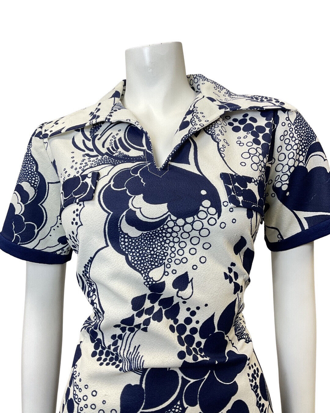 VINTAGE 60s 70s BLUE WHITE FLORAL DOTTY SHORT-SLEEVE MOD DAGGER SHIRT DRESS 14
