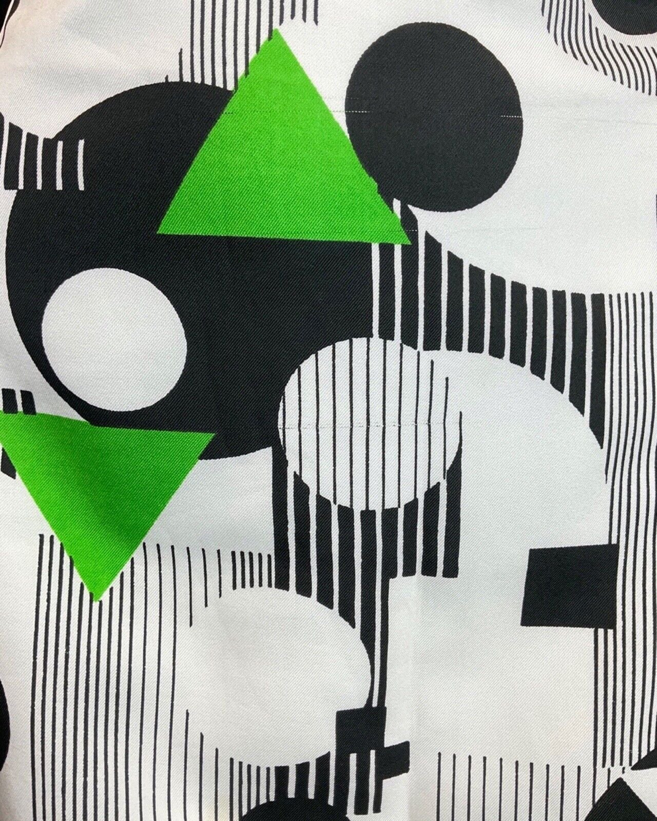 VINTAGE 60s 70s WHITE BLACK GREEN MOD GEOMETRIC A-LINE SHORT SKIRT 8