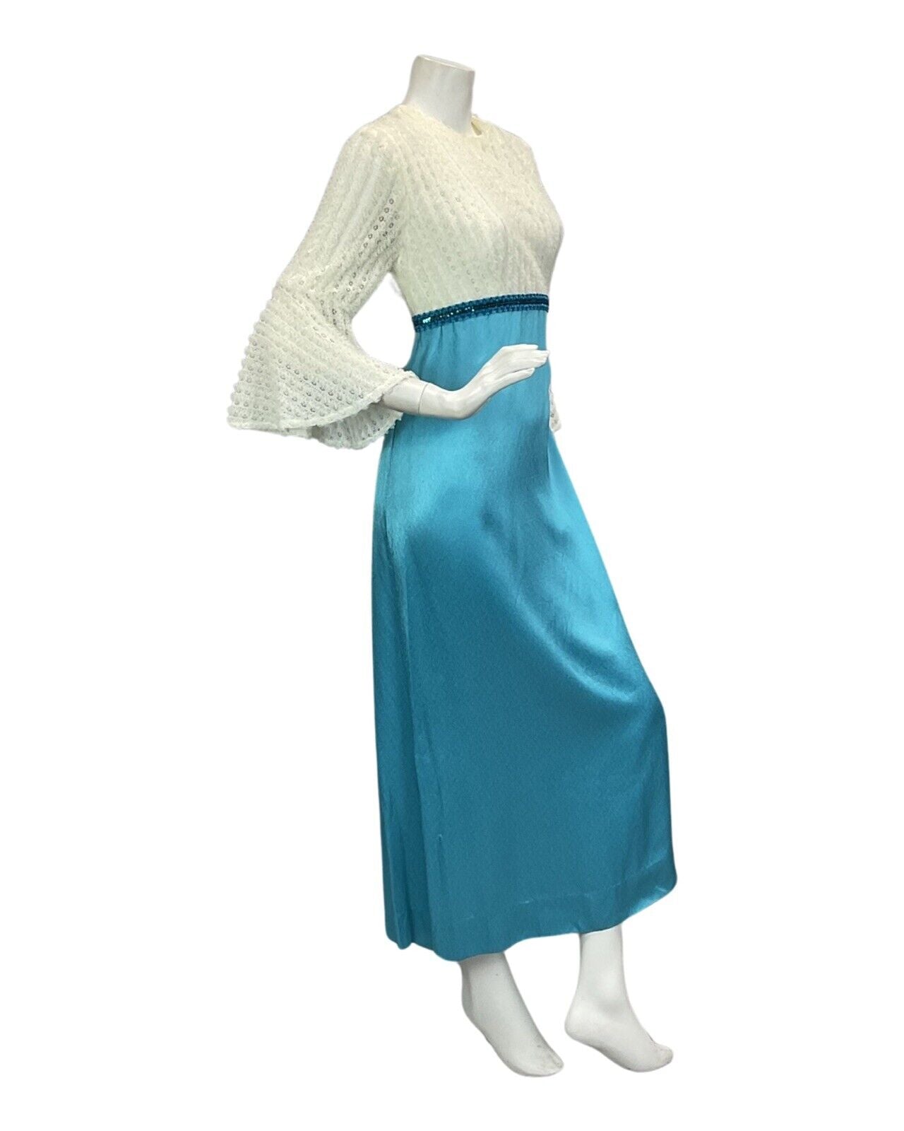 VTG 60s 70s WHITE BLUE SEQUIN SATIN BELL SLEEVE MAXI DRESS 10 12