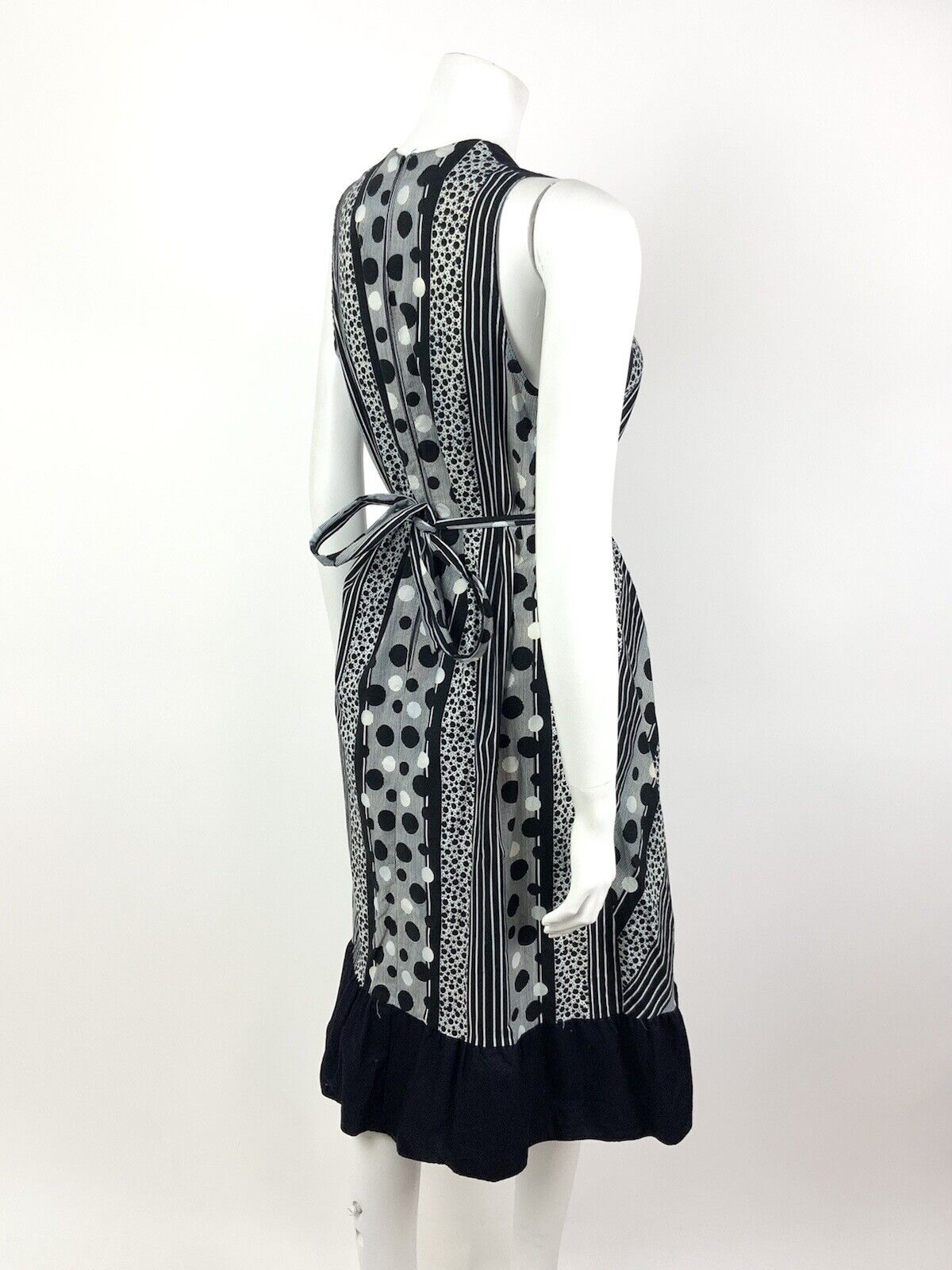 VTG 60s 70s BLACK WHITE STRIPED DOTTY GEOMETRIC FOLK BOHO RUFFLED DRESS 10 12