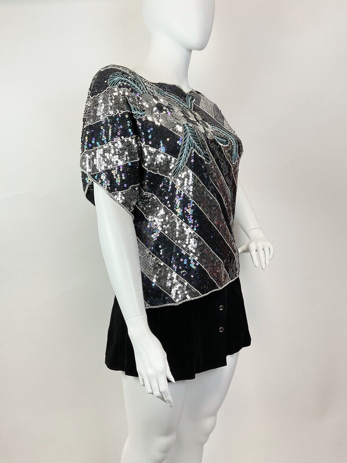 VTG 70s 80s BLACK SILVER BLUE STRIPED FLORAL SEQUIN DISCO GLAM BLOUSE TOP 18 20