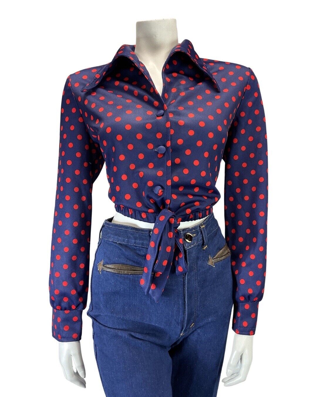 VINTAGE 60s 70s BLUE RED POLKA-DOT WING COLLAR CROPPED BLOUSE TOP 12