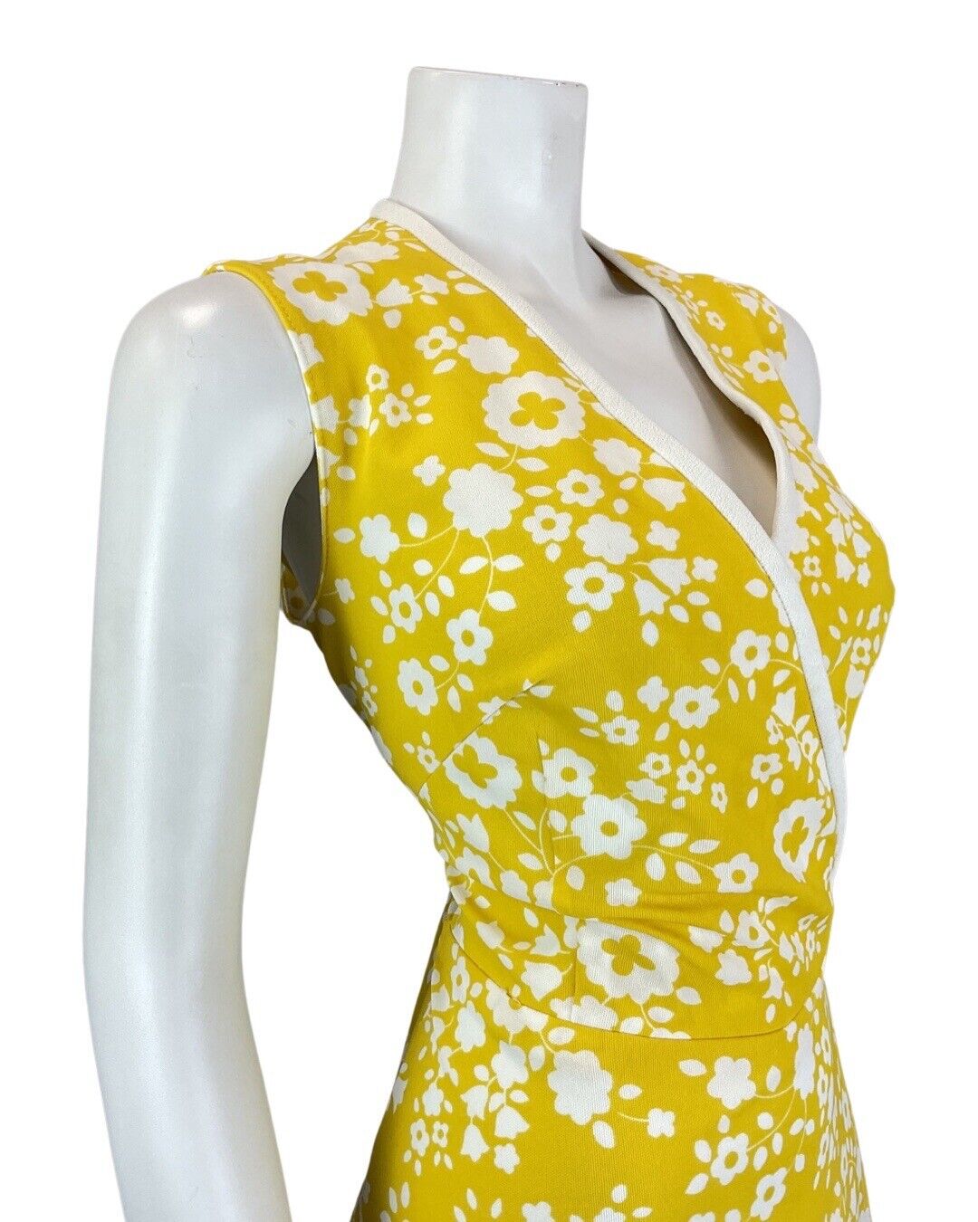 VINTAGE 60s 70s SUNSHINE YELLOW WHITE DAISY FLOWER MOD SLEEVELESS DRESS 14
