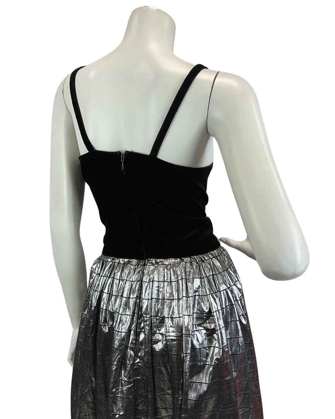 VINTAGE 70s 80s BLACK SILVER METALLIC DISCO EVENING PARTY MAXI DRESS 8 10