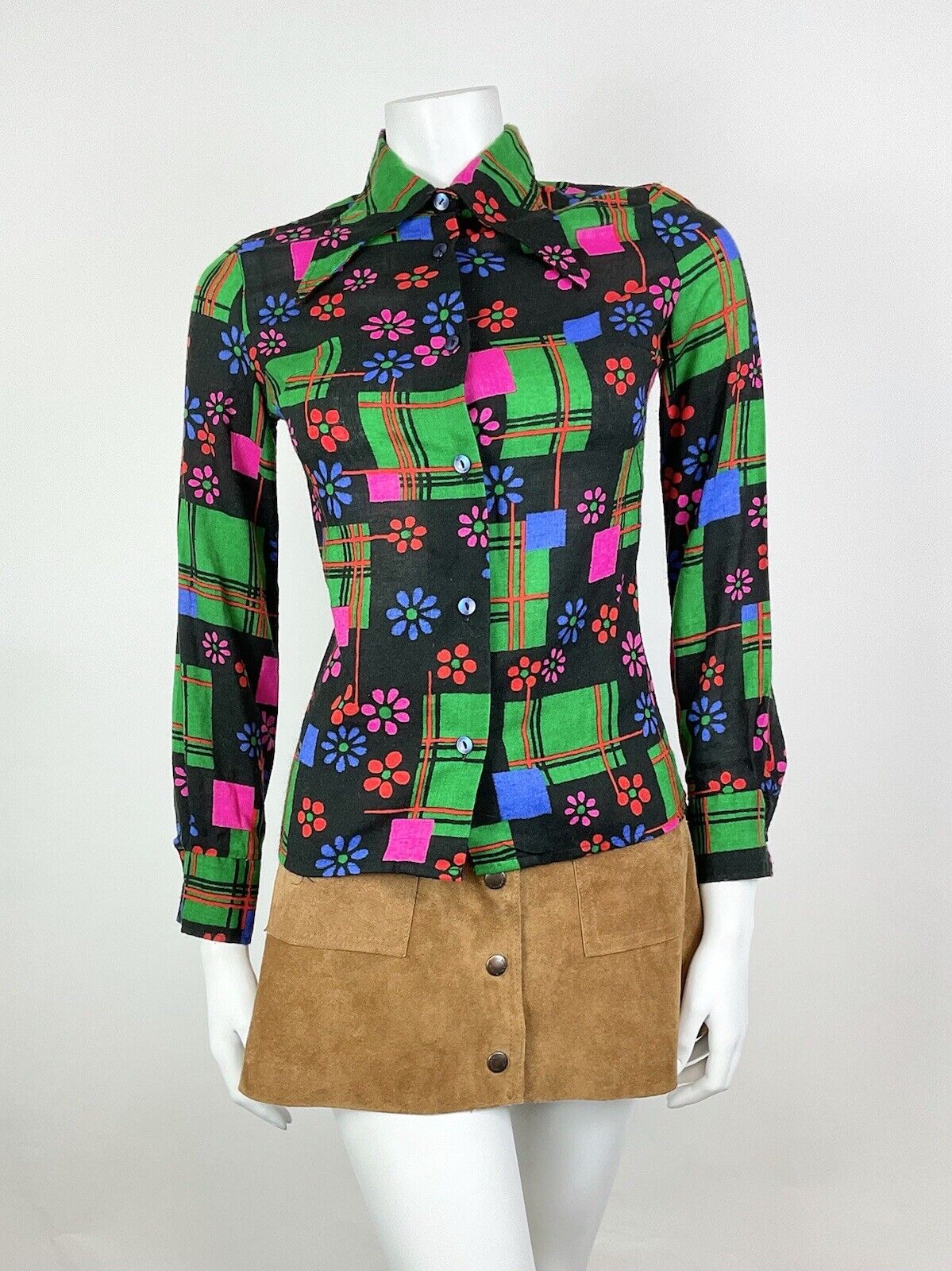 VTG 60s 70s BLACK GREEN PINK BLUE GEOMETRIC DAISY FLOWER MOD DAGGER SHIRT 8