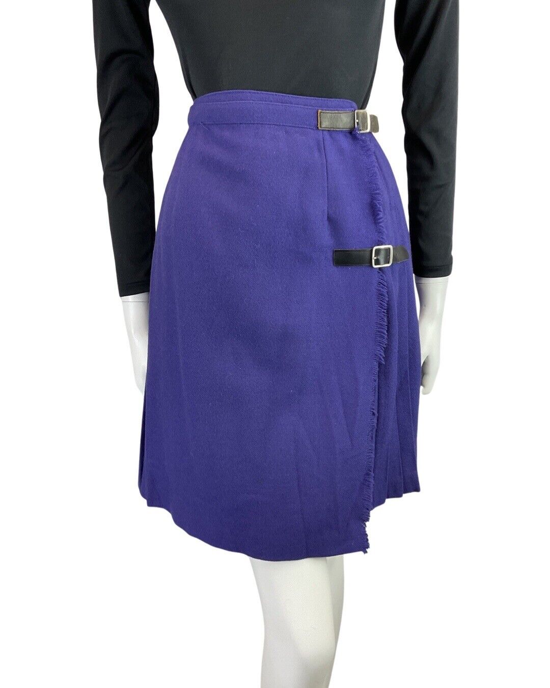 VINTAGE 60s 70s PURPLE PLEATED WOOL MOD BUCKLED KILT SKIRT 4