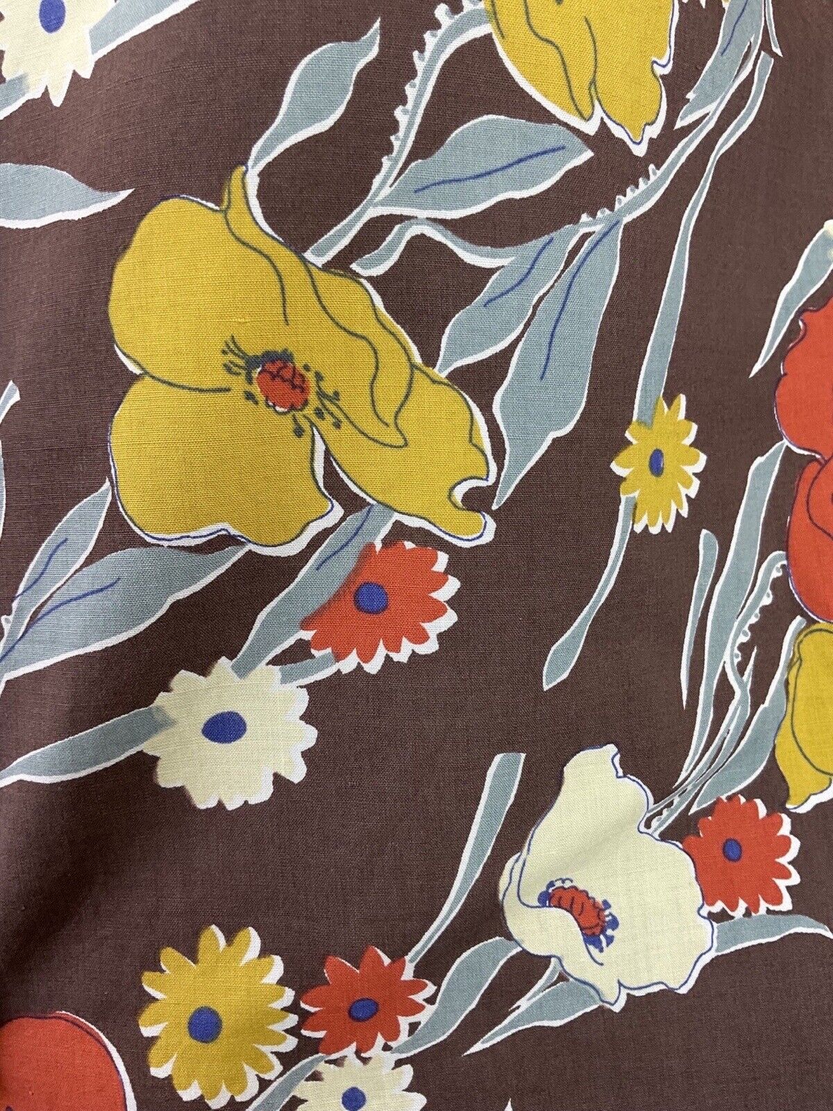 VINTAGE 60s 70s BROWN YELLOW RED FLORAL MOD DAGGER COLLAR SHIRT 10 12