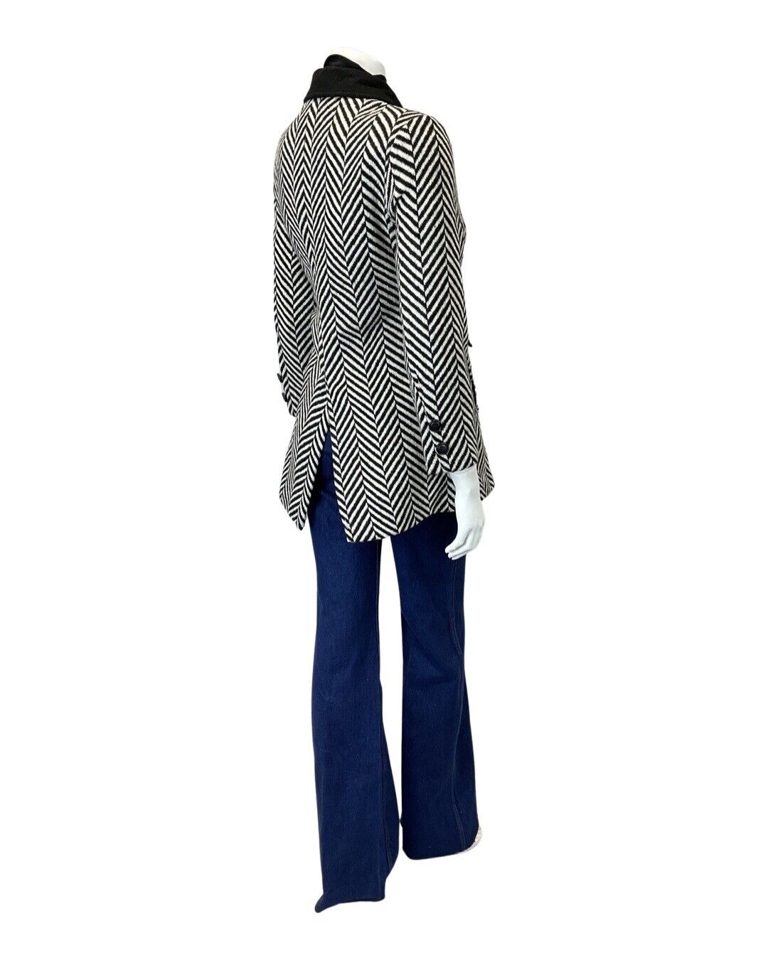 VINTAGE 60s 70s BACK WHITE CHEVRON ZIG-ZAG DAGGER COLLAR MOD WOOL BLAZER COAT 12