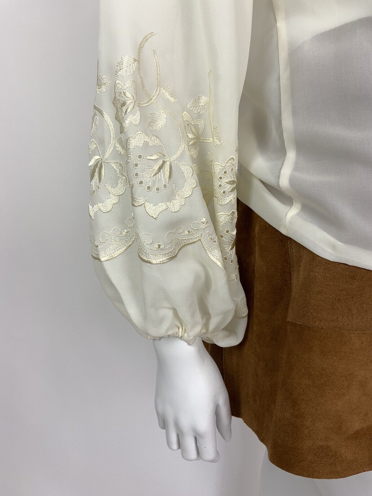 VTG 60s 70s CREAM EMBROIDERED FLORAL PUFF SLEEVE SHEER PEASANT BOHO TOP 8 10