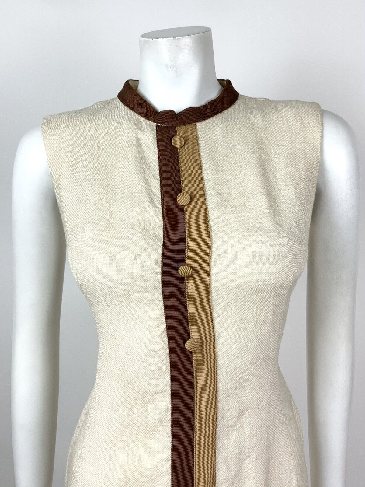 VINTAGE 60s 70s CREAM BROWN STRIPED MOD SLEEVELESS SHIFT DRESS 10