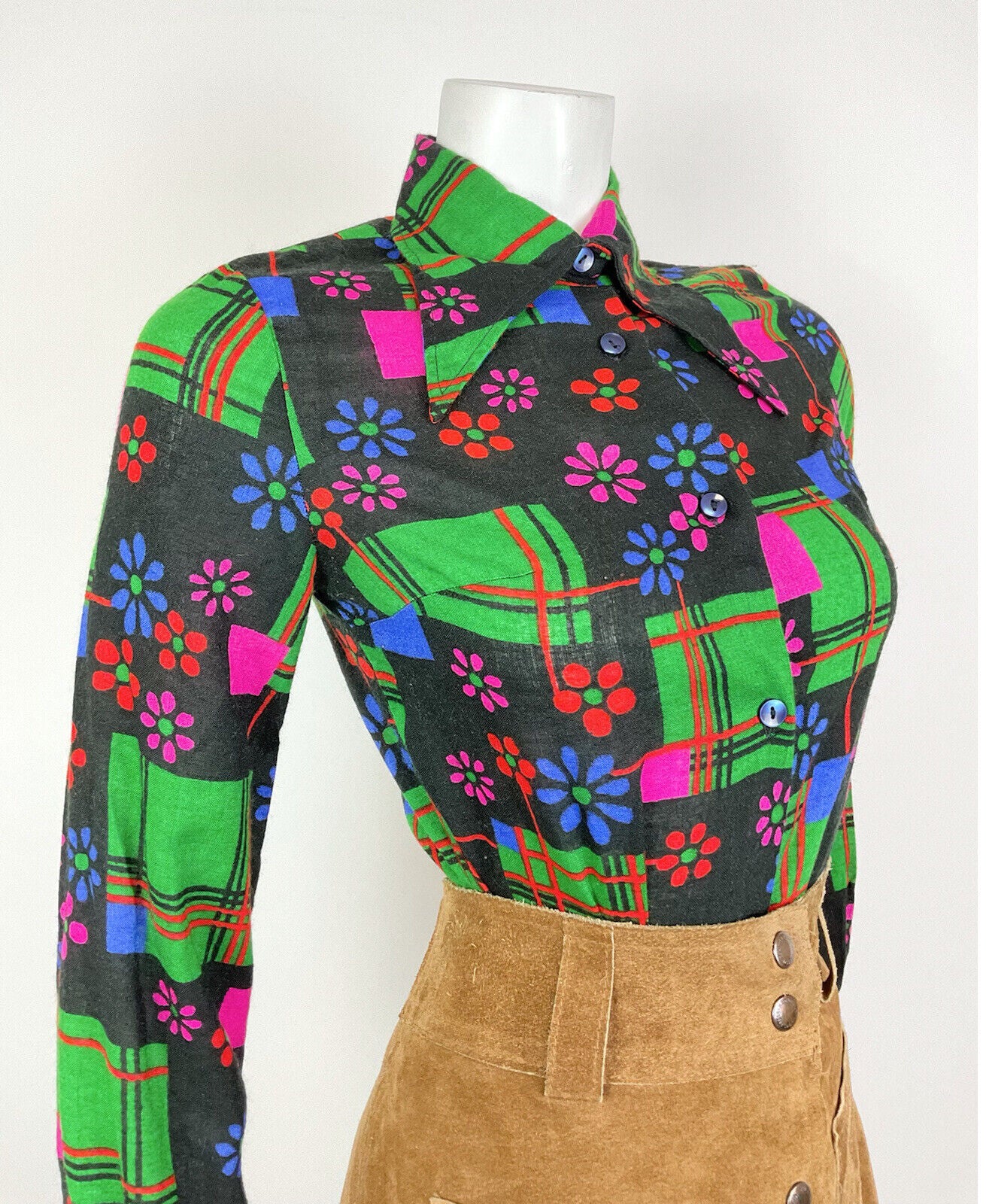 VTG 60s 70s BLACK GREEN PINK BLUE GEOMETRIC DAISY FLOWER MOD DAGGER SHIRT 8
