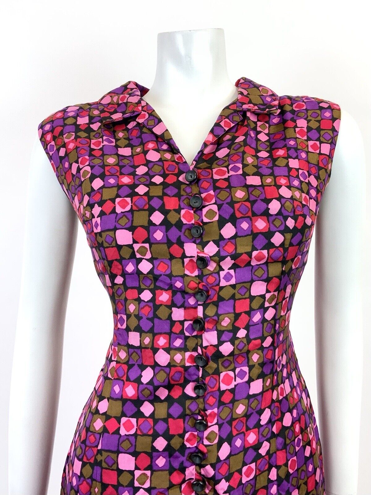 VINTAGE 60s 70s PURPLE PINK RED GOLD GEOMETRIC MOD SLEEVELESS SHIRT DRESS 10 12