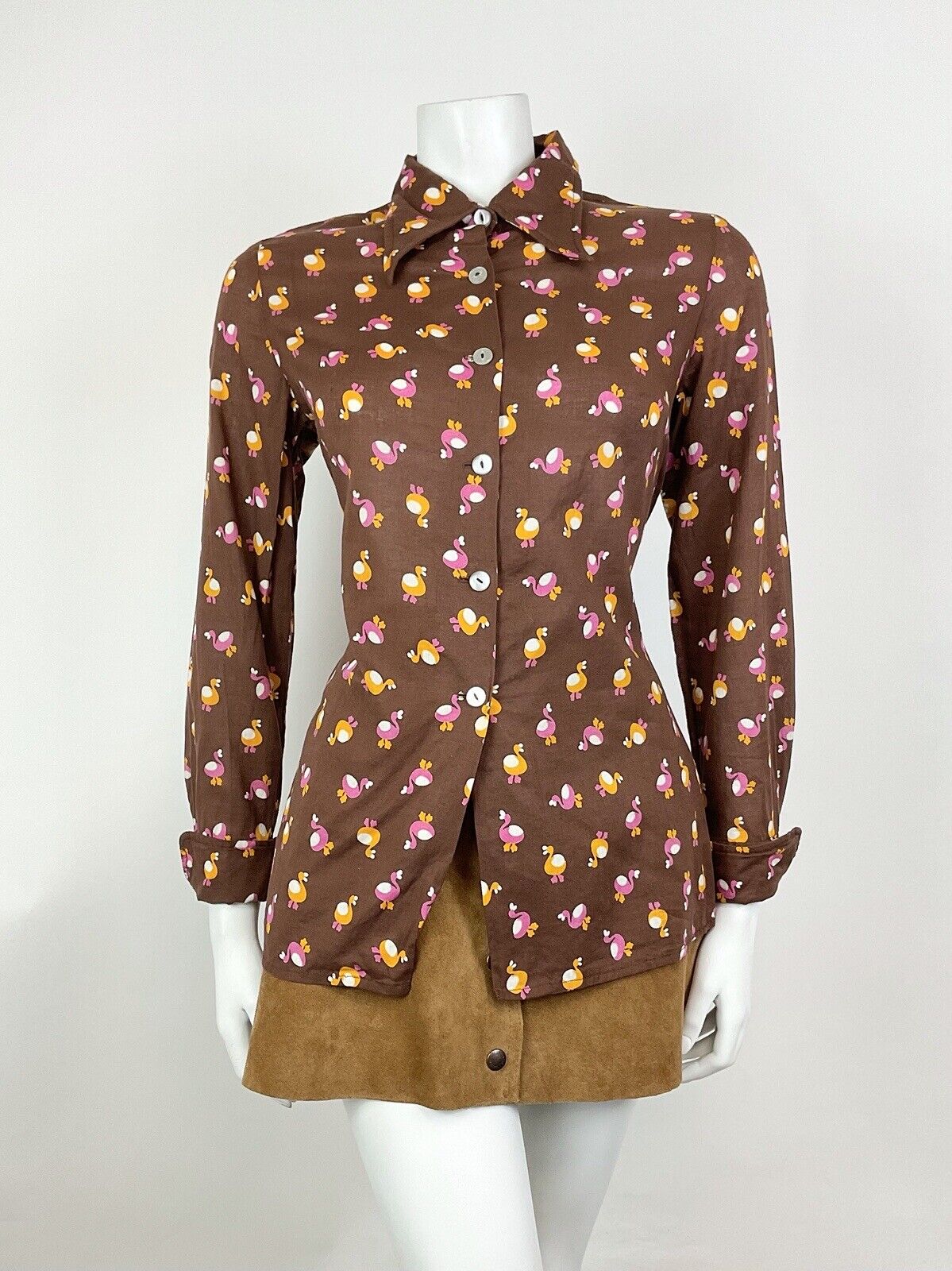VINTAGE 60s 70s BROWN PINK YELLOW BIRD FLAMINGO MOD DAGGER SHIRT BOUSE 12 14