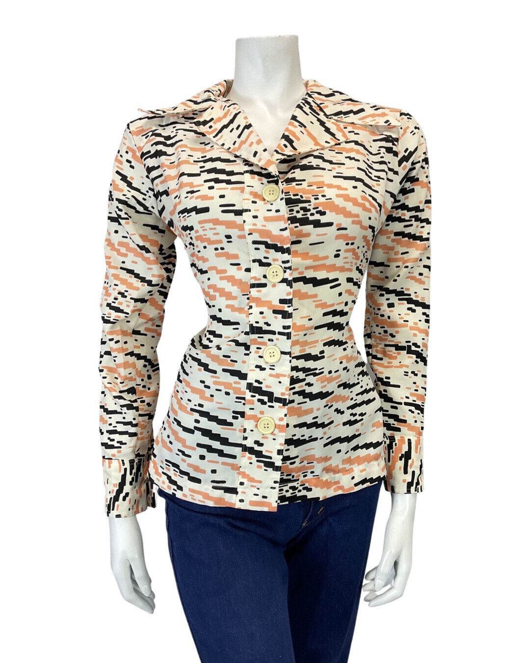 VINTAGE 60s 70s WHITE ORANGE BLACK GEOMETRIC ZIG-ZAG MOD DAGGER BLOUSE 12