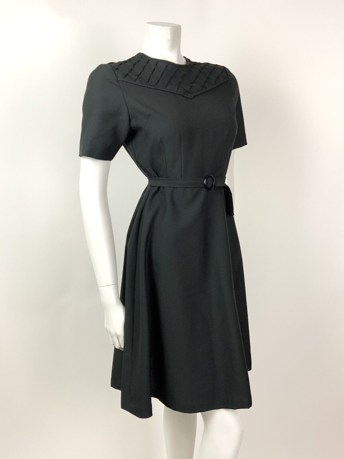 VINTAGE 60s 70s BLACK GRID CHECKED BELTED MOD SWING DRESS 10