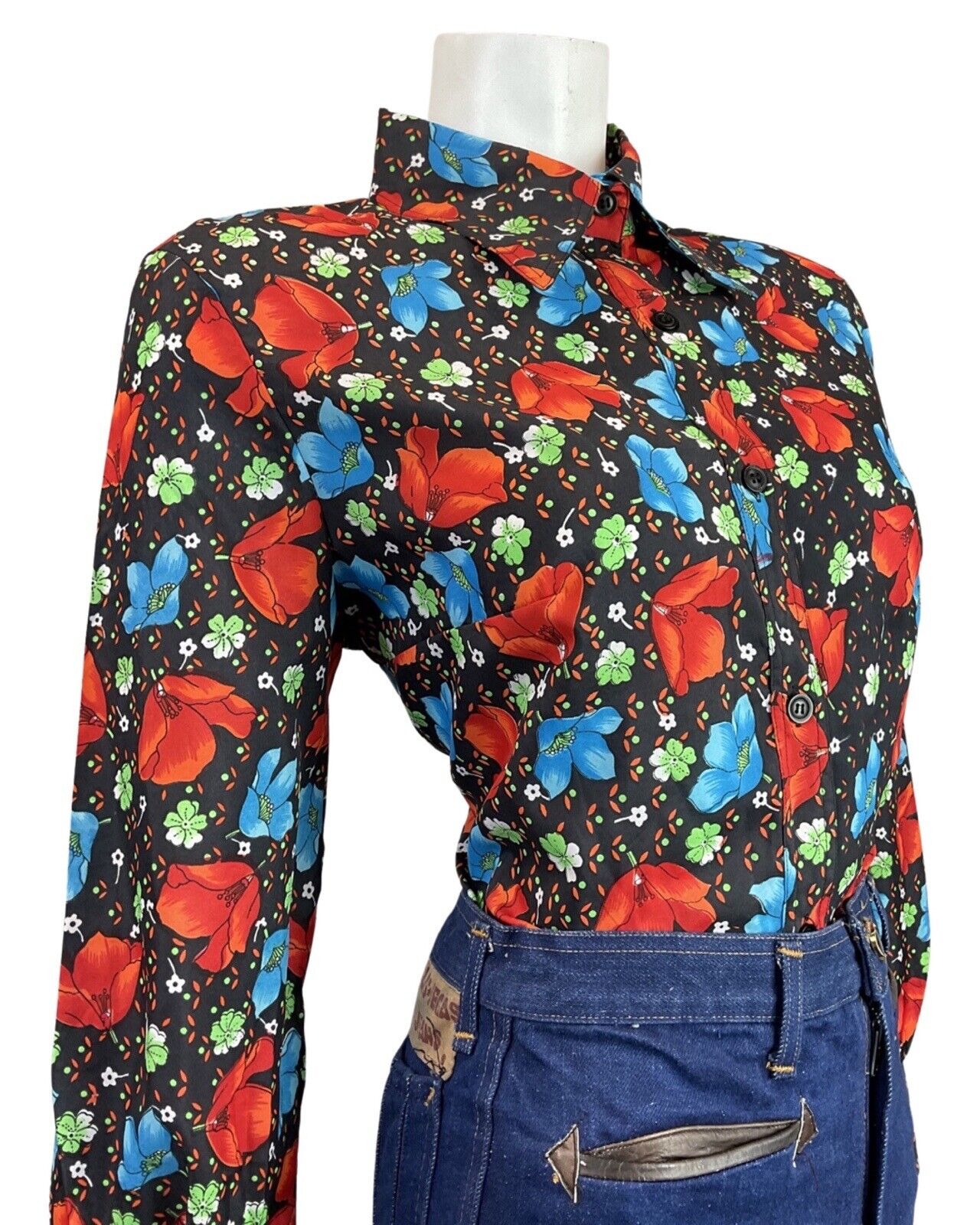 VINTAGE 60s 70s BLACK RED BLUE FLORAL MOD DAGGER COLLAR SHIRT 16 18