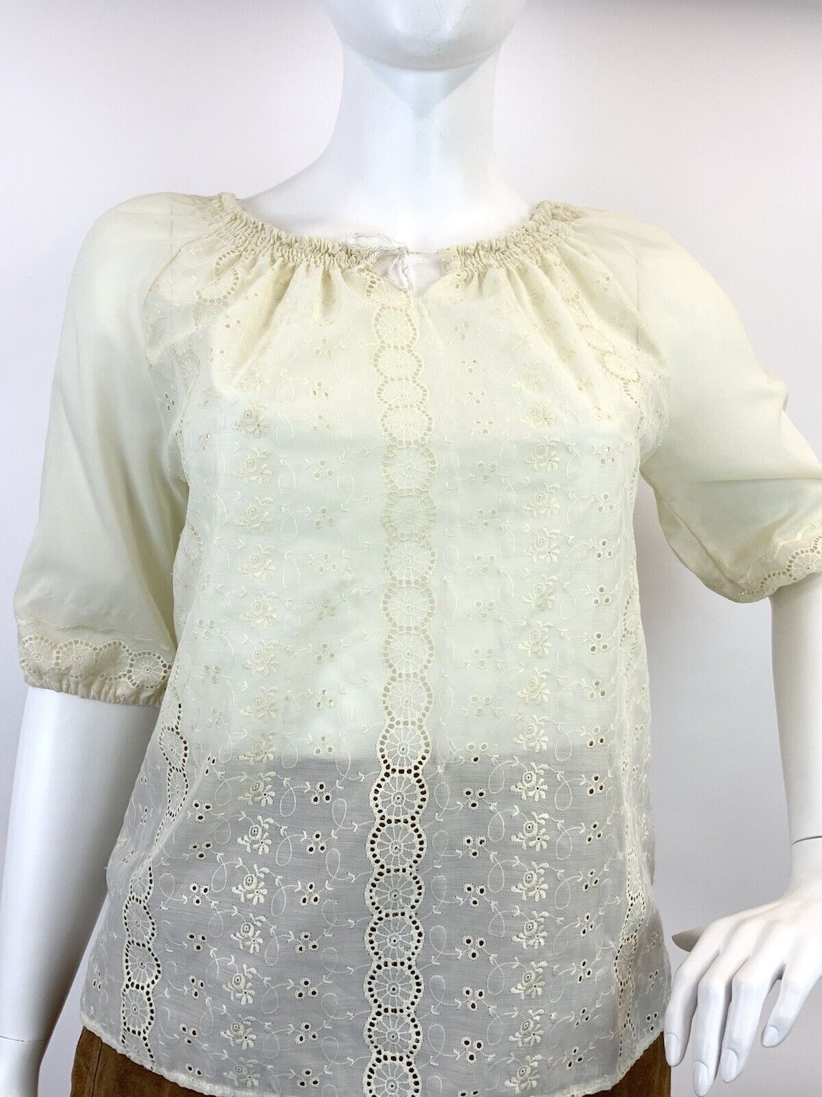 VINTAGE 60s 70s PALE YELLOW FLORAL BRODERIE ANGLAISE BOHO FOLK BLOUSE TOP 16