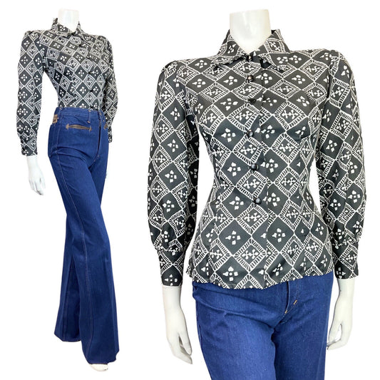 VINTAGE 60s 70s BLACK WHITE CHECKERBOARD GEOMETRIC MOD BLOUSE SHIRT 8 10