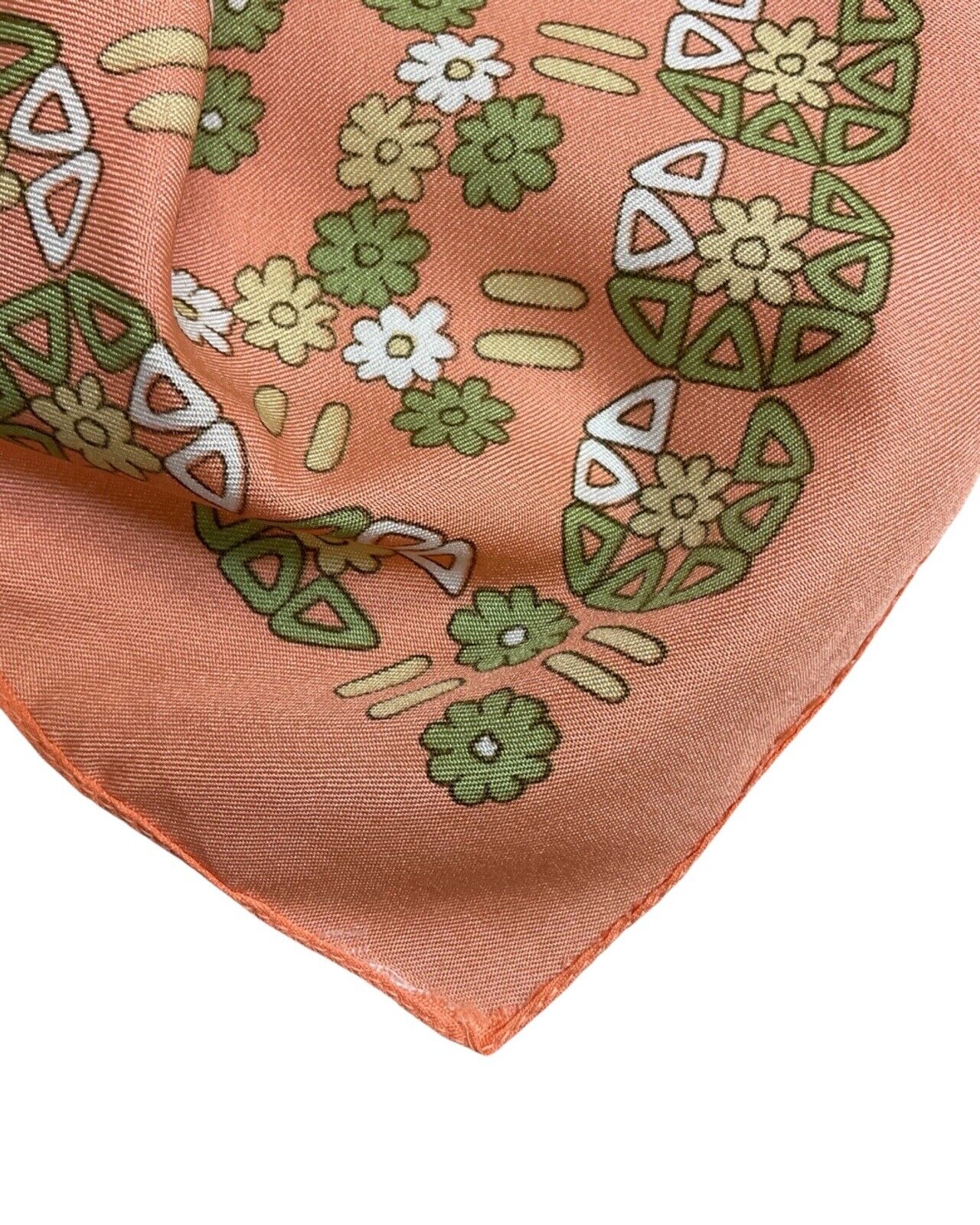 VINTAGE 60s 70s ORANGE GREEN CREAM DAISY FLOWER SPOTTED MOD SQUARE SCARF