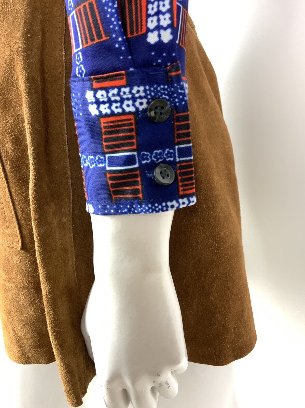 VINTAGE 60s 70s DARK BLUE RED WHITE GEOMETRIC STRIPE FLORAL DAGGER SHIRT 10 12