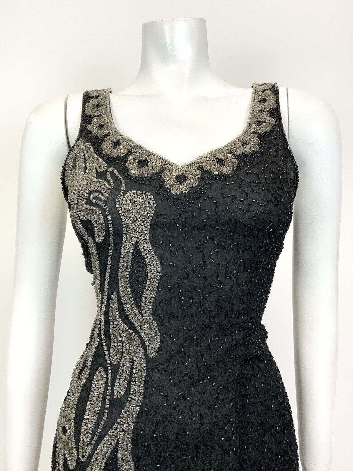 VINTAGE 70s 80s BLACK GREY SILVER BEADED SEQUIN STUDIO 54 GLAM PARTY DRESS 12