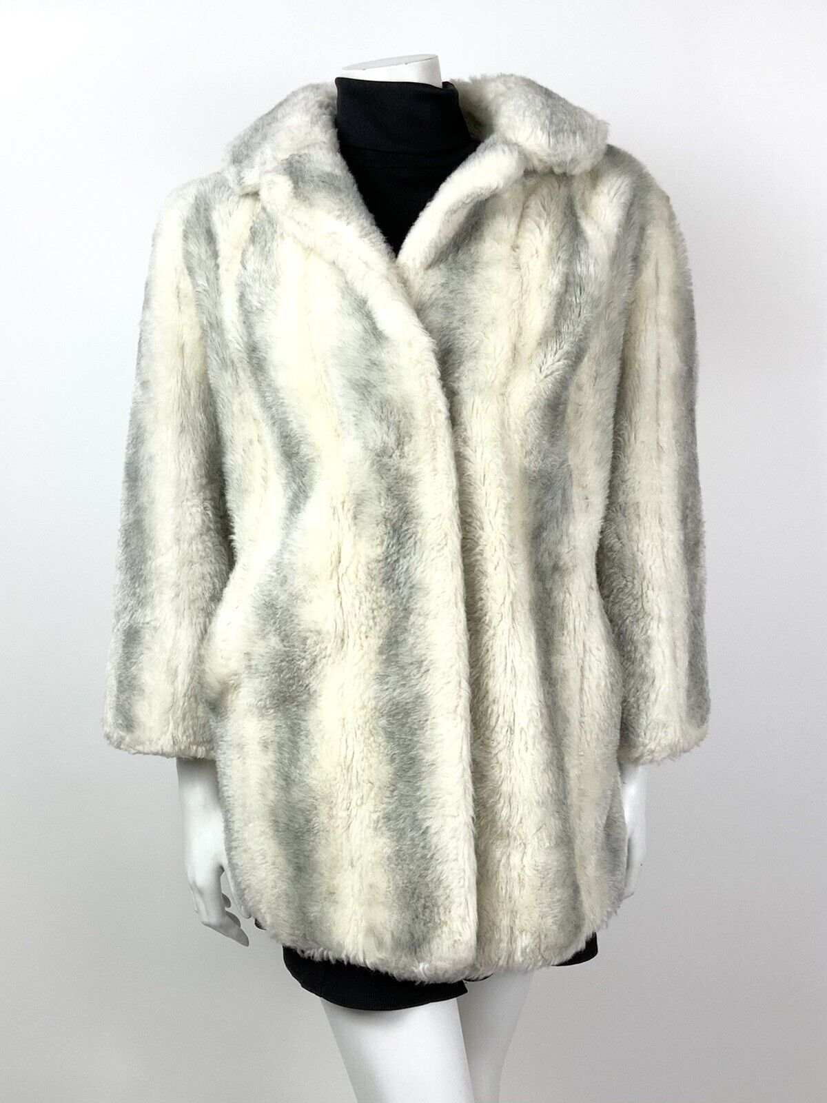 VINTAGE 60s 70s WHITE GREY BLACK STRIPED STUDIO 54 GLAM FAUX FUR COAT 14 16