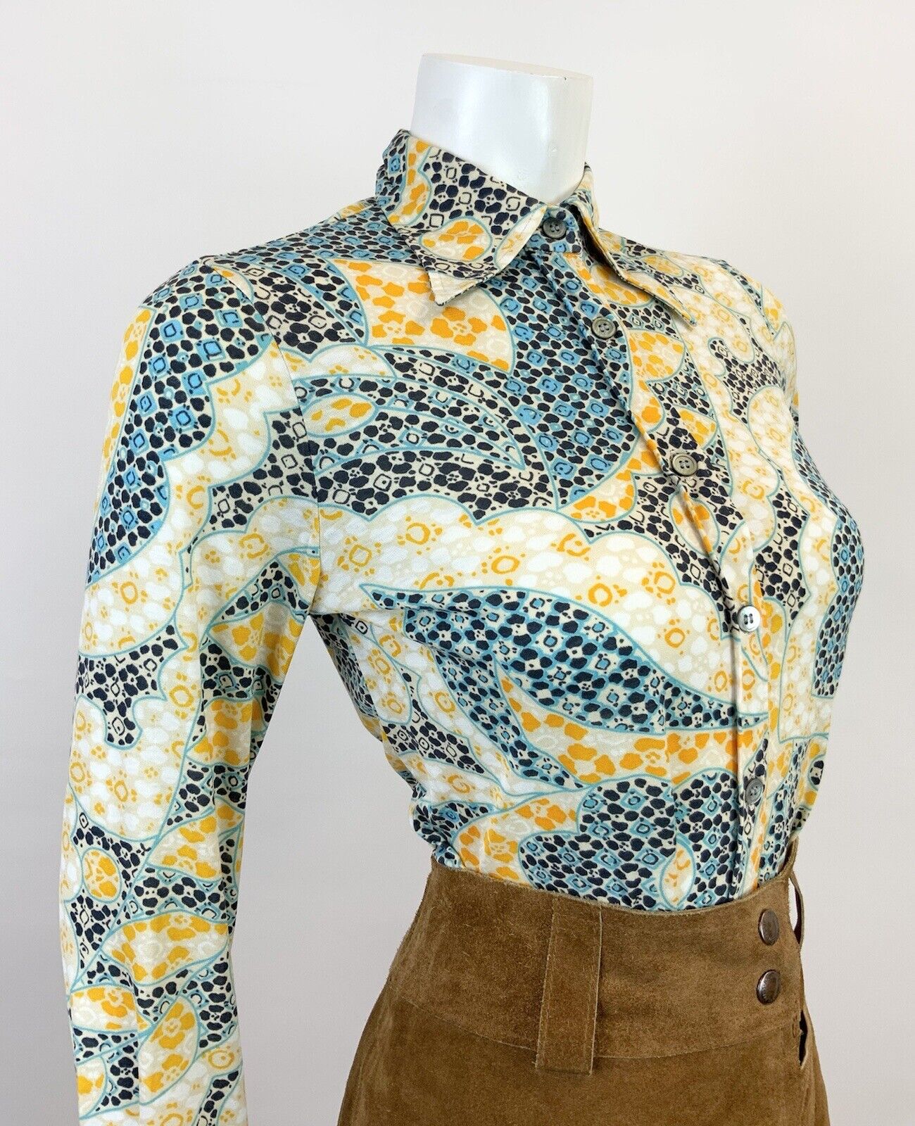 VINTAGE 60s 70s CREAM YELLOW BLUE PSYCHEDELIC FLORAL MOD DAGGER SHIRT 8 10