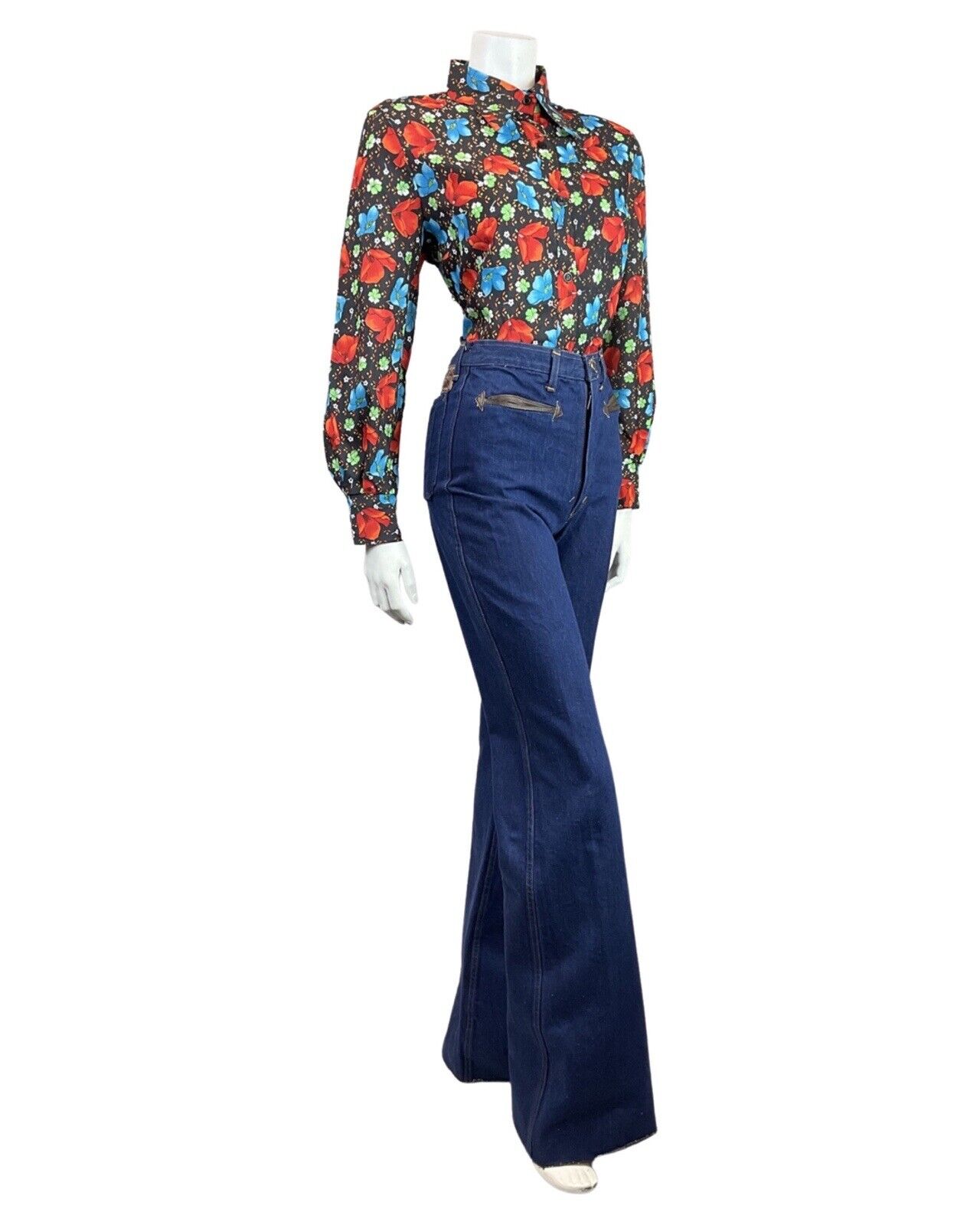 VINTAGE 60s 70s BLACK RED BLUE FLORAL MOD DAGGER COLLAR SHIRT 16 18