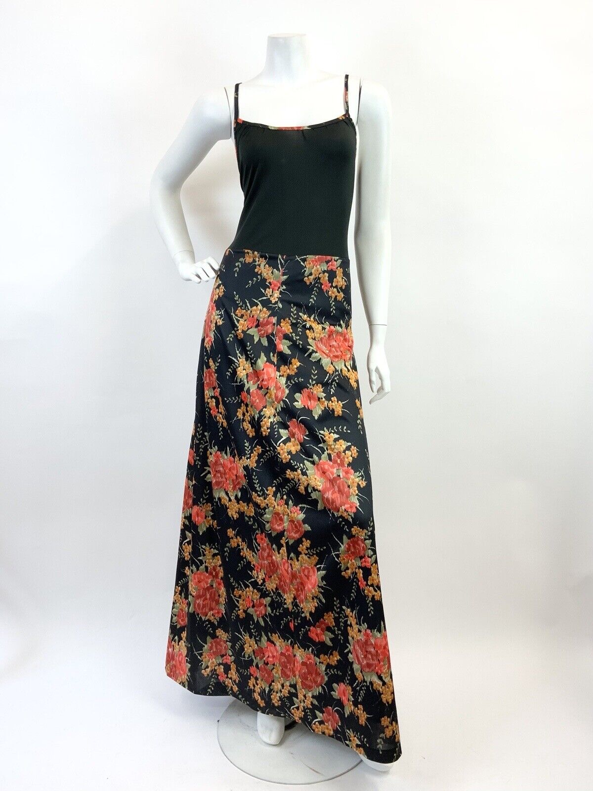 VINTAGE 60s 70s BLACK RED GREEN FLORAL SPAGHETTI STRAP SUMMER MAXI DRESS 10